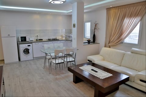 Royal Lea Apartmens apartment in Netanya
