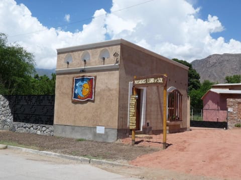 Cabañas Luna y Sol Nature lodge in Cafayate