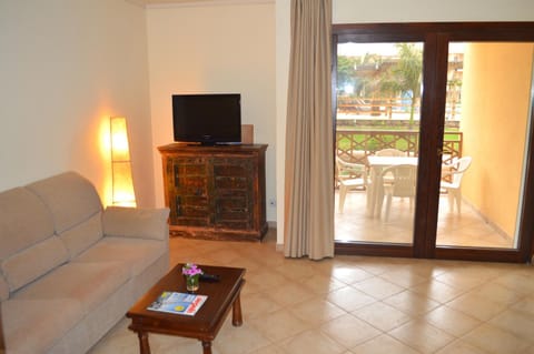 Apartment | in Tropical Resort | pool | close to beach Condominio in Santa Maria