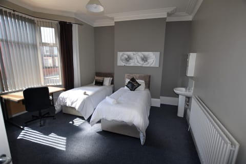 Western Hill Apartment hotel in Sunderland