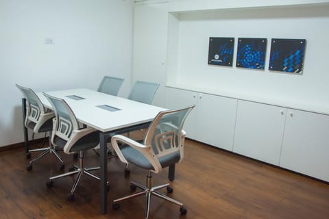 Meeting/conference room