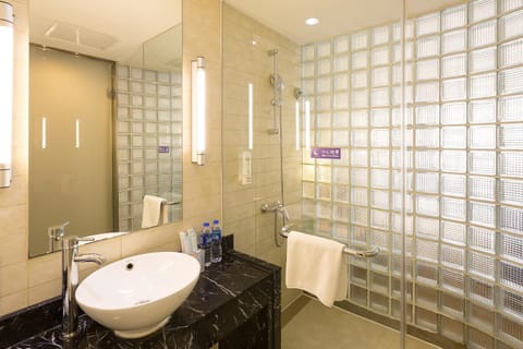 Holiday Inn Express Suzhou Changjiang, an IHG Hotel Hotel in Suzhou