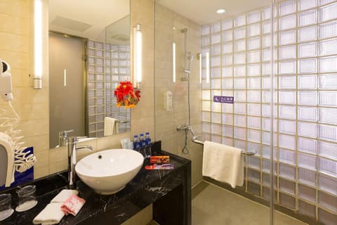 Holiday Inn Express Suzhou Changjiang, an IHG Hotel Hotel in Suzhou