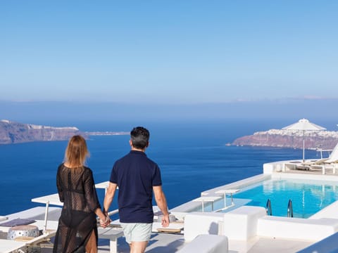 People, Sea view, Swimming pool