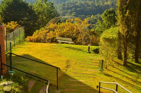 Day, Natural landscape, Garden, Garden view, Mountain view