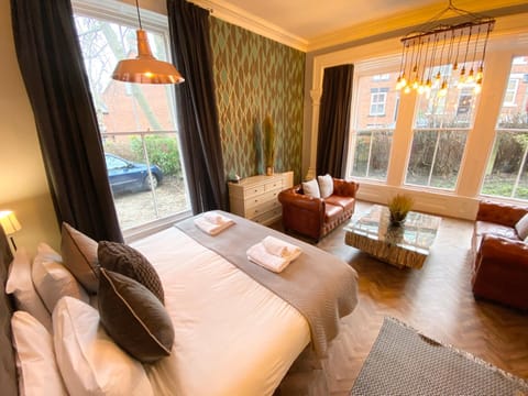 The Deakin at Claremont Serviced Apartments Apartment in Leeds