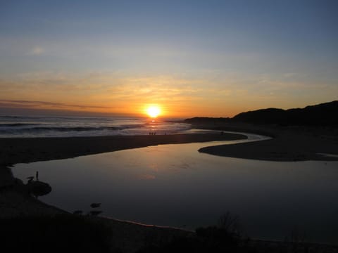 Nearby landmark, Off site, Natural landscape, Winter, Beach, Sunset