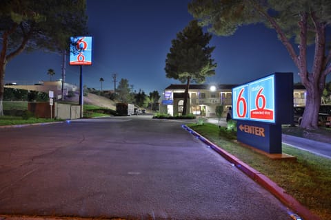 Motel 6-Barstow, CA Hotel in Barstow