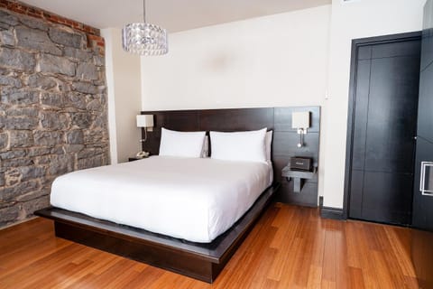 Le Petit Hotel St Paul by Gray Collection Hotel in Montreal