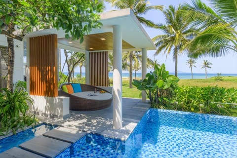 The Five Villas 8 Bedrooms Beachfront - K3 Moradia in Hoa Hai