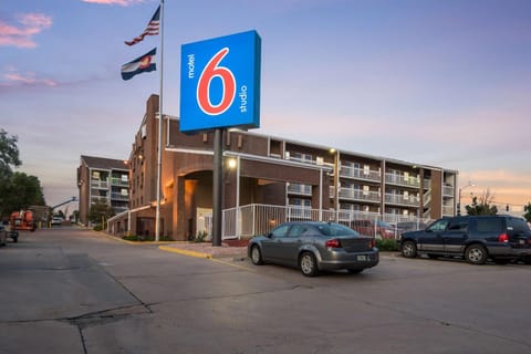 Property building, On site