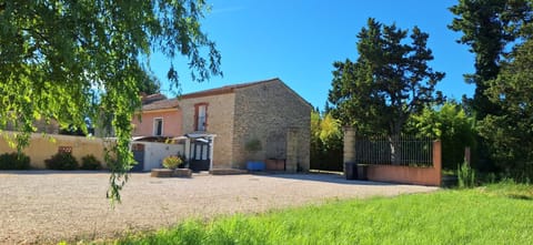 Property building, Parking