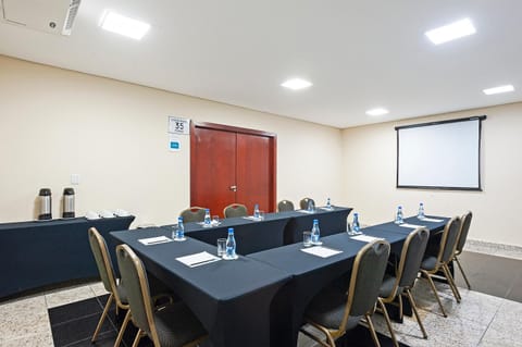 Business facilities, Meeting/conference room