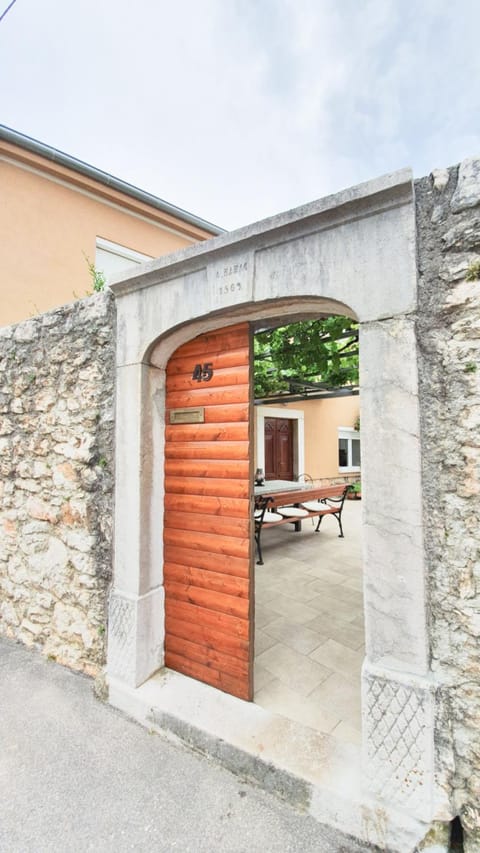 Facade/entrance, Summer, Garden, On site