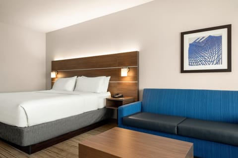 Holiday Inn Express & Suites - West Des Moines - Jordan Creek, an IHG Hotel Hotel in West Des Moines