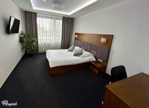 Hotel Crystal Bed and Breakfast in Greater Poland Voivodeship