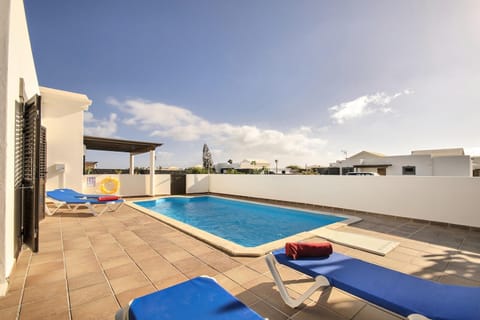 Los Charcones vivienda vacacional House in Playa Blanca