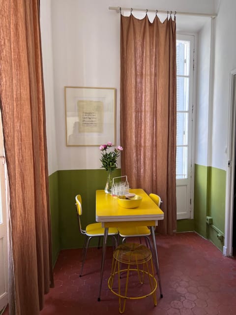 L'appartement du Café de l'horloge Apartment in La Ciotat