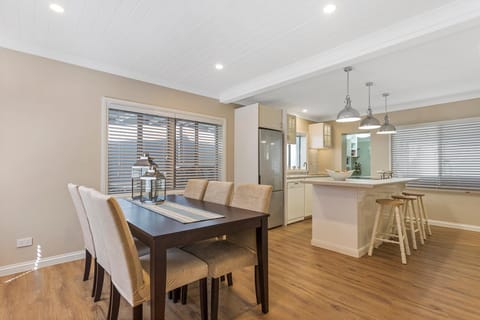 Hamptons at The Bay Maison in Deception Bay