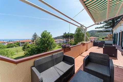 Property building, Summer, Sea view