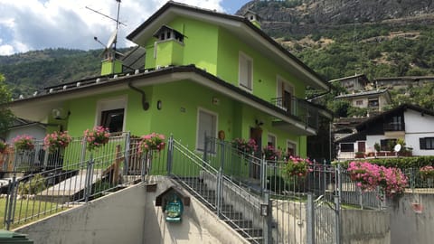 Villa Serena Apartment in Aosta