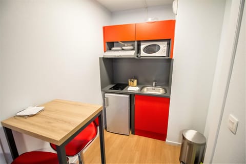 Kitchen or kitchenette, Dining area, On site, Area and facilities