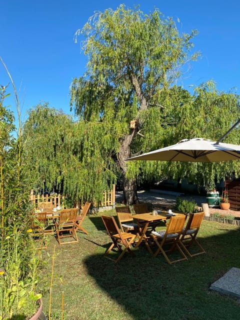 Patio, Spring, Garden, Dining area