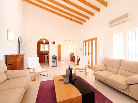 Holiday Home Grand Lusianna by Interhome House in Marina Alta
