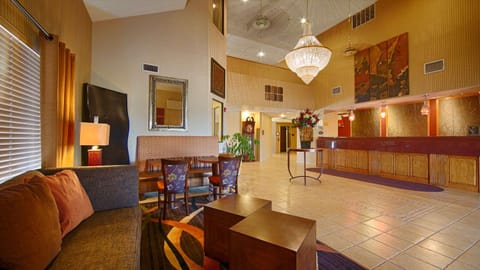 Best Western Plus Tulsa Woodland Hills Hotel and Suites Hôtel in Broken Arrow