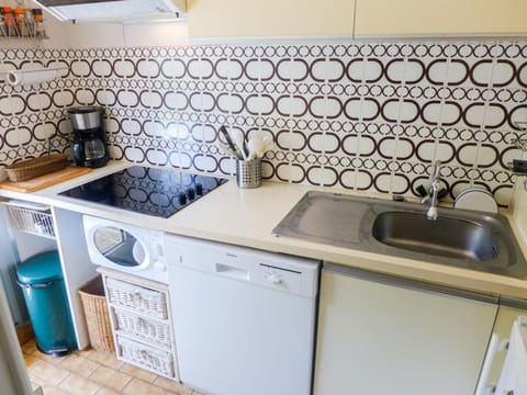 Apartment Jardins du Casino-2 by Interhome Apartment in Cabourg