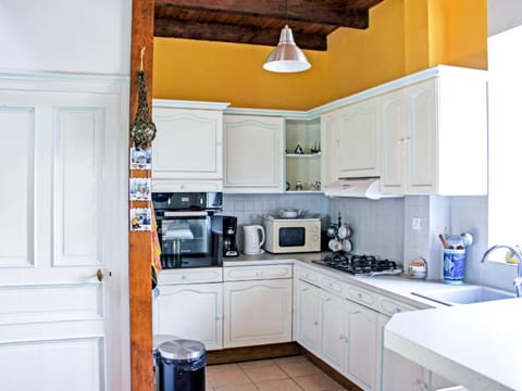 Holiday Home Ty Pol by Interhome House in Finistere