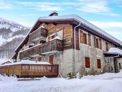 Apartment Chalet Le Tour by Interhome Apartment in Chamonix