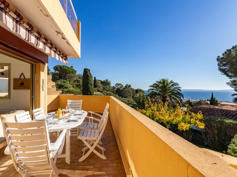 Apartment Cadet Rousse by Interhome Apartment in Le Lavandou