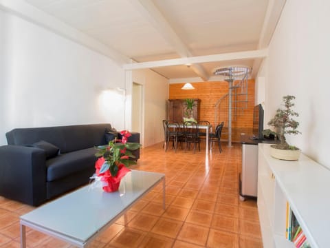 Holiday Home San Rocco a Mare by Interhome Haus in Portoferraio