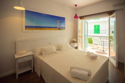 Hostal Sunset Ibiza Bed and Breakfast in Sant Antoni Portmany