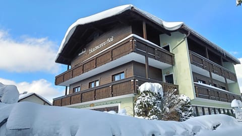 Property building, Winter