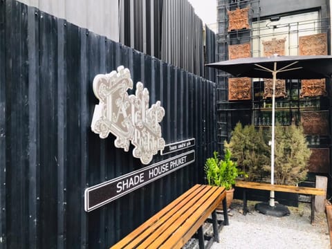 Shade House - Phuket Downtown Hostel in Kathu