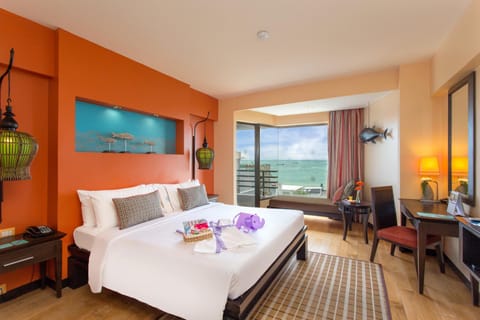 The Bayview Hotel Pattaya Resort in Pattaya City