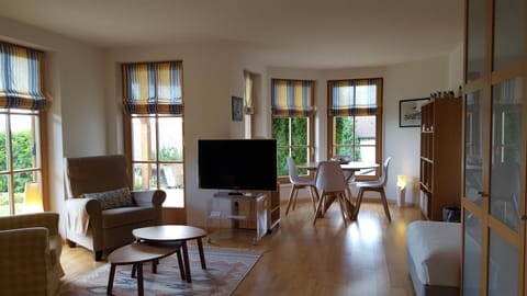 Suite mit Parkplatz Gebertingen Bed and Breakfast in St. Gallen, Switzerland