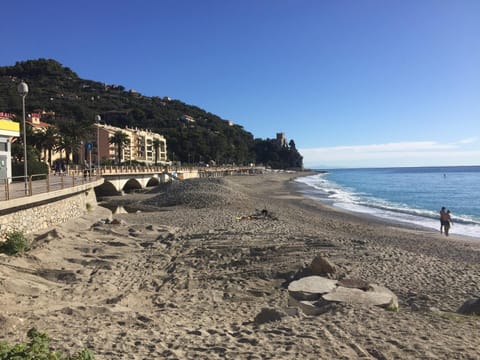 app.Nonna Tina Apartamento in Finale Ligure