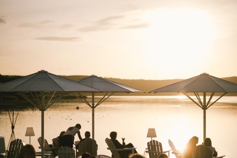 Balcony/Terrace, Lounge or bar, Decorative detail, Lake view, Sunset