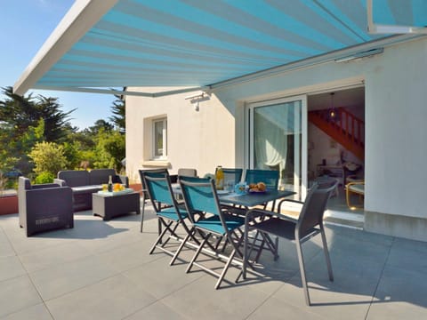 Holiday Home Melflo by Interhome House in Brittany