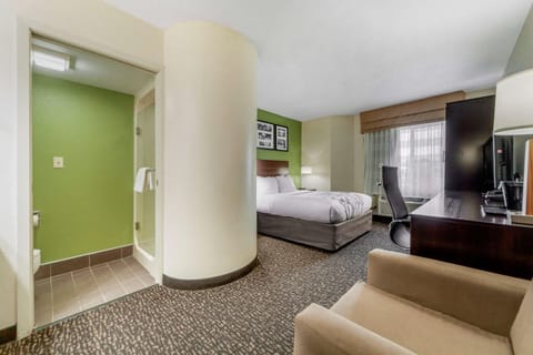 Sleep Inn & Suites Omaha Airport Motel in Carter Lake