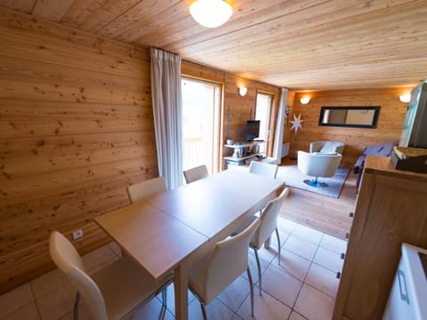 Appartement Le Monêtier-les-Bains, 4 pièces, 6 personnes - FR-1-330F-122 Condo in La Salle-les-Alpes