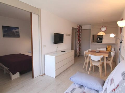 Appartement cosy 6 pers, proche pistes et commerces aux Bergers, Alpe d'Huez - FR-1-405-40 Apartment in Huez