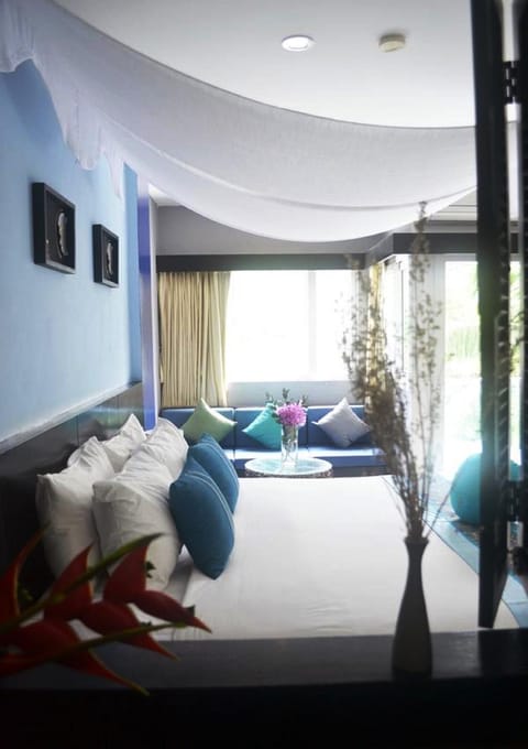 Benyada Lodge - Surin Beach Hotel in Choeng Thale