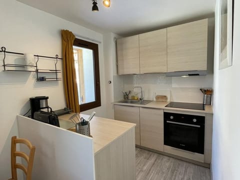 Appartement Huez, 2 pièces, 4 personnes - FR-1-405-25 Condo in L'Alpe d'Huez