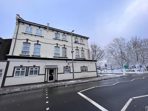 Property building, Neighbourhood, Street view, Location