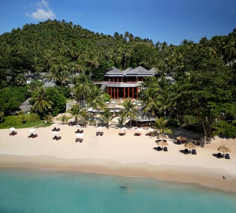 Facade/entrance, Bird's eye view, Beach