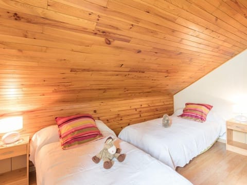 Charmant T3 6 pers avec parking, proche pistes et centre - FR-1-330F-27 Apartment in La Salle-les-Alpes